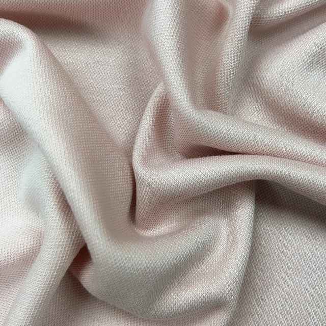 。No.9637 Soft Texture Refined. Made to Move and Breathe.
